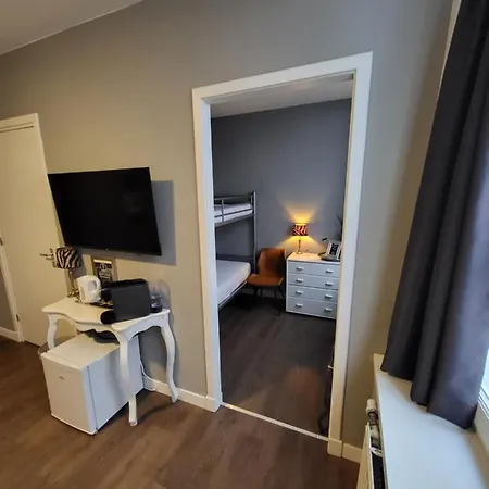 Broer & Zus Hotel Haga